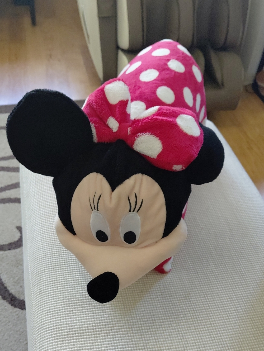 Disney Minnie Mouse Pet Pillow - Pink & Black Polka Dot